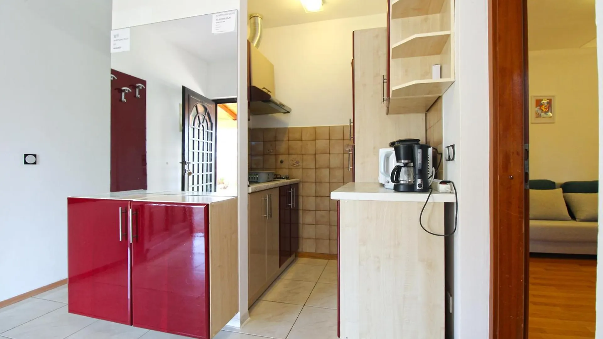 Apartments Richard 2319 Pjescana Uvala