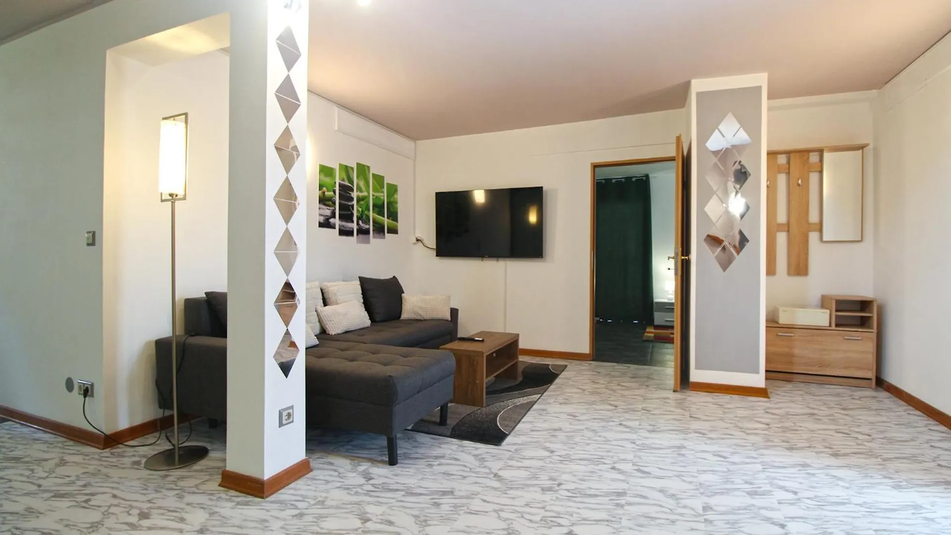 Apartments Richard 2319 Pjescana Uvala Croatia